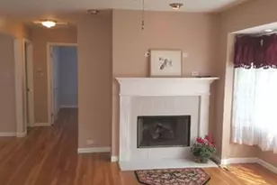 1413 S 7th St, Saint Charles, IL 60174 - Photo 3