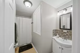 418 E Wall St, Morrison, IL 61270 - Photo 17