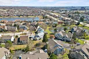 620 Stone Brook Ct, Elk Grove Village, IL 60007 - Photo 35