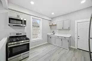 66 E 100th St, Chicago, IL 60628 - Photo 13