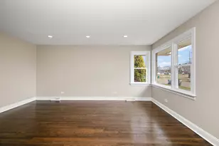 8356 Sayre Ave, Burbank, IL 60459 - Photo 9