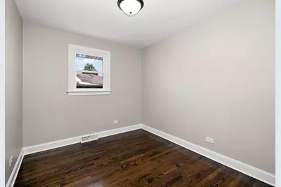 8356 Sayre Avenue, Burbank, IL 60459 - Photo 13