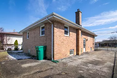 8356 Sayre Avenue, Burbank, IL 60459 - Photo 27