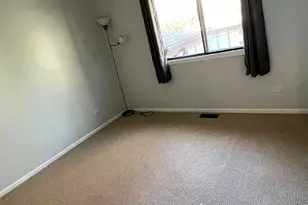 1446 Sutter Dr, Hanover Park, IL 60133 - Photo 11