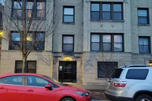 3149 W Wellington Ave, Chicago, IL 60618 - Photo 1