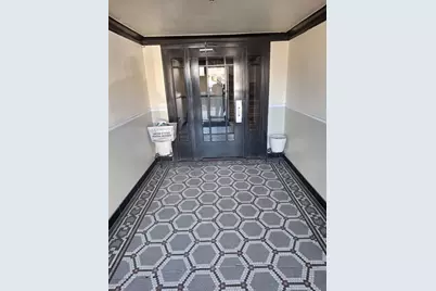 3149 W Wellington Avenue #1, Chicago, IL 60618 - Photo 5