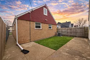 1530 N 39th Ave, Stone Park, IL 60165 - Photo 19