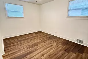 1530 N 39th Ave, Stone Park, IL 60165 - Photo 9