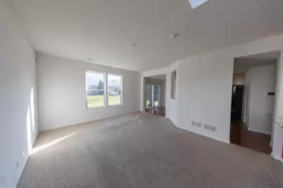 636 Hawley Drive, Oswego, IL 60543 - Photo 3