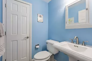 1015 Confederation Dr, Bartlett, IL 60103 - Photo 15