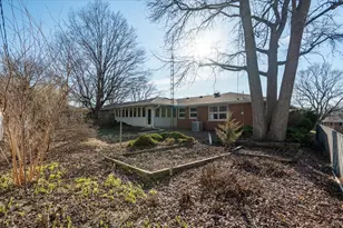 402 S Blair Dr, Normal, IL 61761 - Photo 39