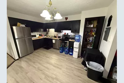 216 Madison Street #3D, Joliet, IL 60435 - Photo 3