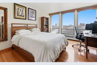 1400 E 55th Place #908S, Chicago, IL 60615 - Photo 9