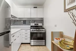 1400 E 55th Pl, Chicago, IL 60615 - Photo 7