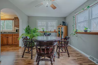 2212 Ravine Drive, Zion, IL 60099 - Photo 15