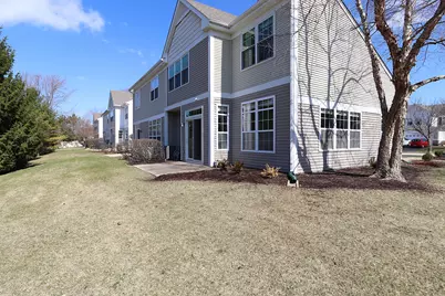 566 Pinebrook Drive, Bolingbrook, IL 60490 - Photo 19