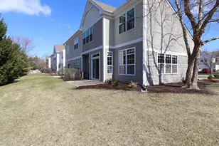 566 Pinebrook Dr, Bolingbrook, IL 60490 - Photo 19