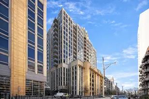 720 N Larrabee St, Chicago, IL 60654 - Photo 1