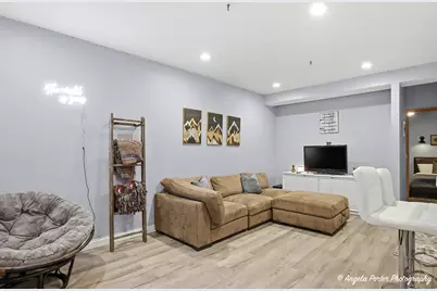 3704 W Lake Shore Drive, Wonder Lake, IL 60097 - Photo 37
