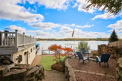 3704 W Lake Shore Drive, Wonder Lake, IL 60097 - Photo 43