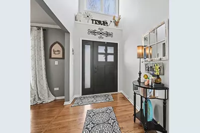 515 Buckingham Place, Shorewood, IL 60404 - Photo 3