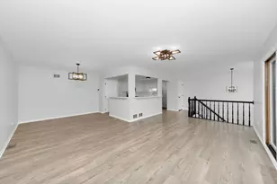 17925 Arkansas Ct, Orland Park, IL 60467 - Photo 3