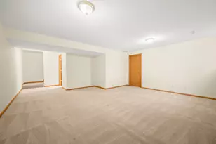 1193 Rose Dr, Sycamore, IL 60178 - Photo 23