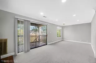 920 Surrey Dr, Schaumburg, IL 60193 - Photo 17