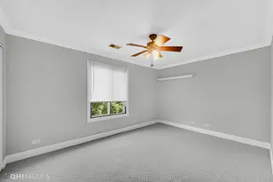 920 Surrey Dr, Schaumburg, IL 60193 - Photo 21