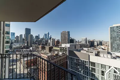 70 W Huron Street #2207, Chicago, IL 60654 - Photo 23