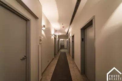 70 W Huron Street #2207, Chicago, IL 60654 - Photo 7