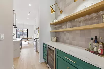 1244 N Greenview Avenue #2, Chicago, IL 60642 - Photo 5