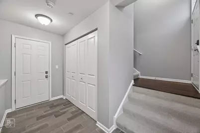 23 Bethel Lane, Schaumburg, IL 60194 - Photo 5