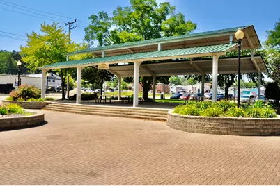 [Address not provided], Yorkville, IL 60560 - Photo 27