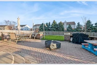 [Address not provided], Yorkville, IL 60560 - Photo 3