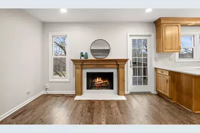 15 White Oak Circle, Saint Charles, IL 60174 - Photo 13