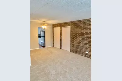 1508 W Jefferson Avenue #D, Naperville, IL 60540 - Photo 5