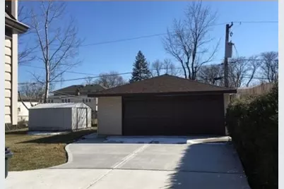 7425 Lake Street, Morton Grove, IL 60053 - Photo 11