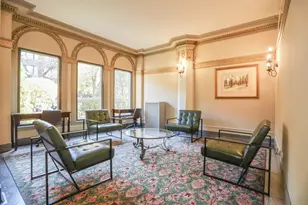 5326 S Cornell Ave, Chicago, IL 60615 - Photo 13