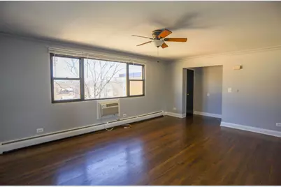 9016 Lamon Avenue #2N, Skokie, IL 60077 - Photo 5