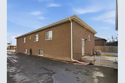 8566 S 83rd Avenue, Hickory Hills, IL 60457 - Photo 39