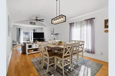 8566 S 83rd Avenue, Hickory Hills, IL 60457 - Photo 11