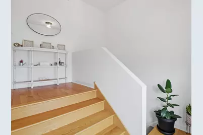 8566 S 83rd Avenue, Hickory Hills, IL 60457 - Photo 5