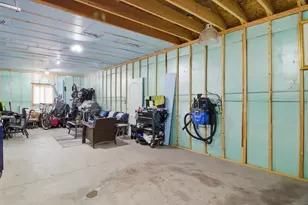 8566 S 83rd Ave, Hickory Hills, IL 60457 - Photo 43