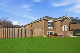 8566 S 83rd Ave, Hickory Hills, IL 60457 - Photo 49