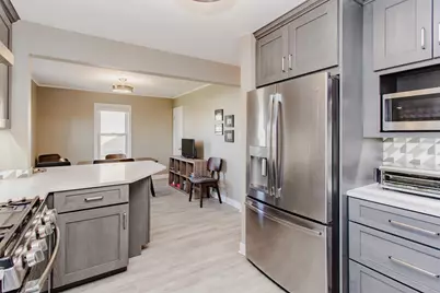 7734 W Rascher Avenue, Chicago, IL 60656 - Photo 11