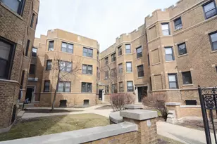 630 W Stratford Pl, Chicago, IL 60657 - Photo 1