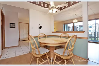 4940 134th Court #408, Crestwood, IL 60418 - Photo 7