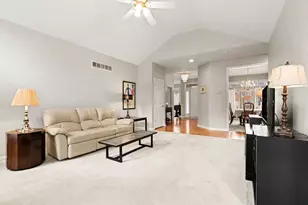 24701 Kingston St, Plainfield, IL 60544 - Photo 7