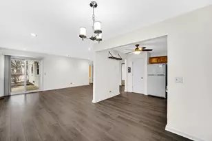 12 Aberdeen Ct, Schaumburg, IL 60194 - Photo 9